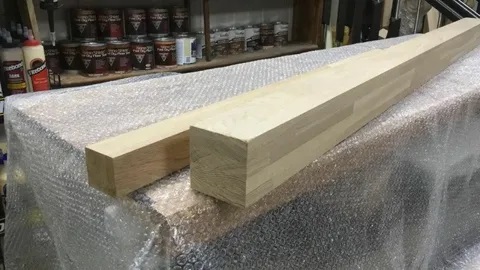 Качественный клееный брус крупным планом