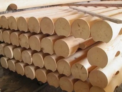 Оцилиндрованное бревно из качественной древесины